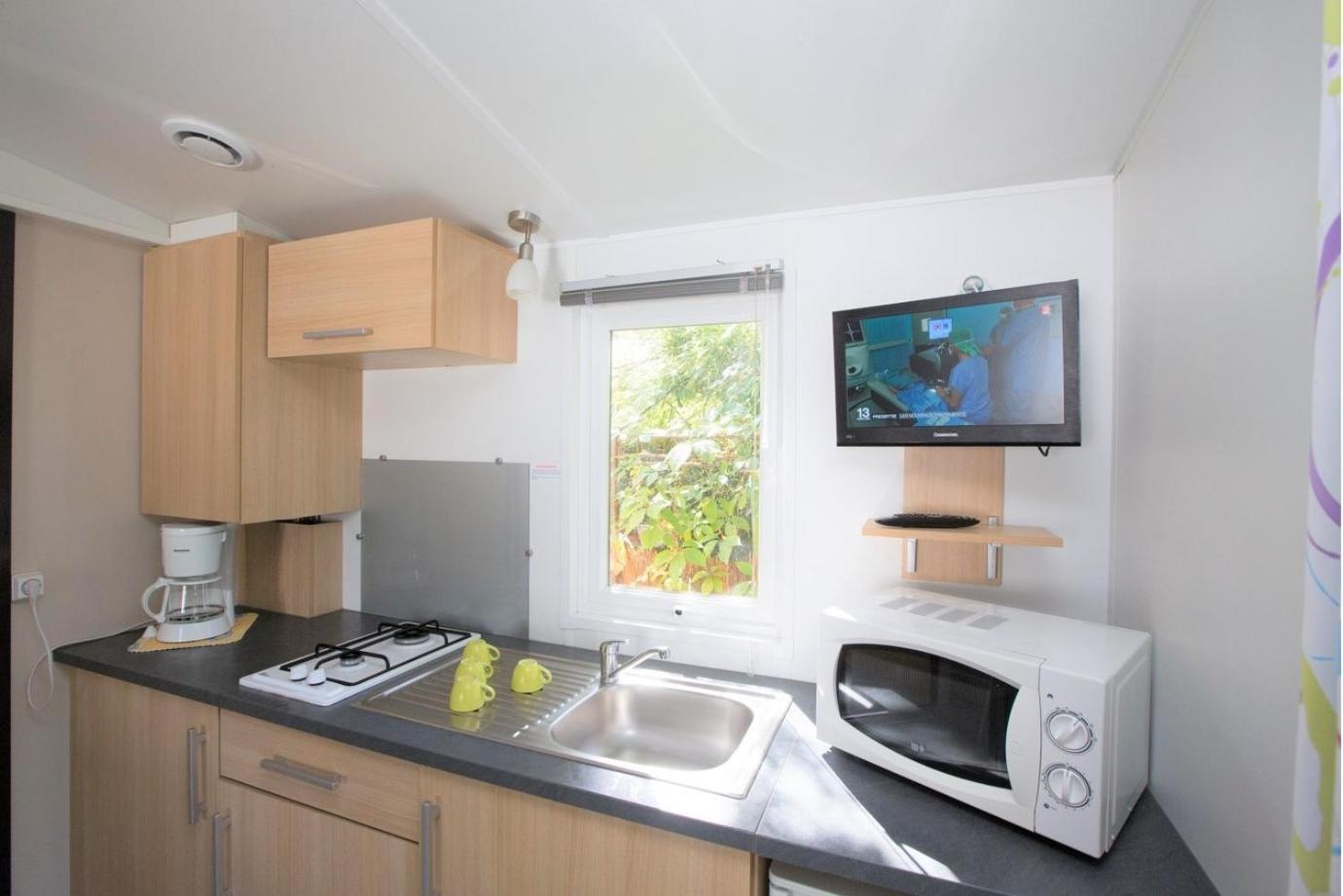 Camping Le Pre Des Moines Gouvieux Chambre photo